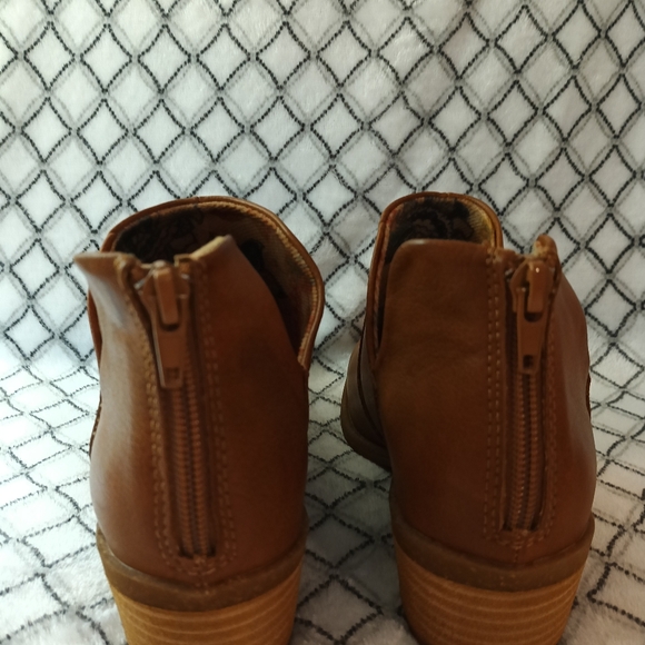 New!! B.o.c. camel bootie size 6.5 - Picture 6 of 10